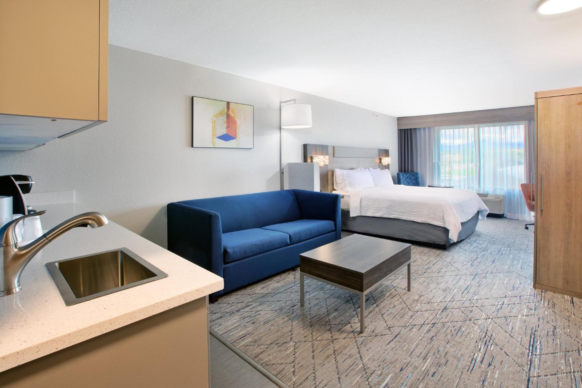Holiday Inn Express & Suites Buffalo, An Ihg Hotel Exterior foto